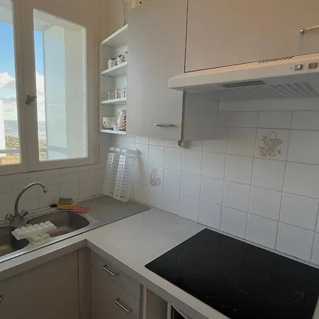 Confortable Avec Vue Sur Et Wifi A - Fr-1-323-418