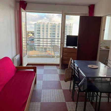Avec Balcon, A 50m, Wifi, Animaux Acceptes - Fr-1-323-418