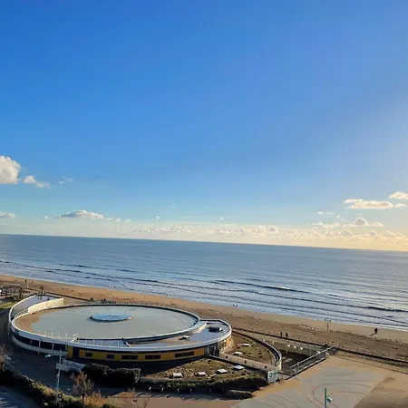 Confortable Avec Vue Sur Et Wifi A - Fr-1-323-418 Appartement