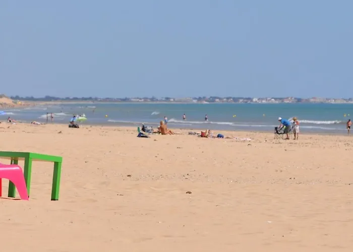 아파트 Confortable Avec Vue Sur Et Wifi A - Fr-1-323-418